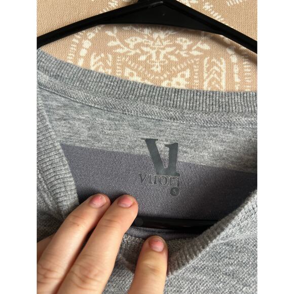 Vuori Jeffreys Sweatshirt Mens Small Gray Pullover Crew Neck Fleece - Picture 2 of 6